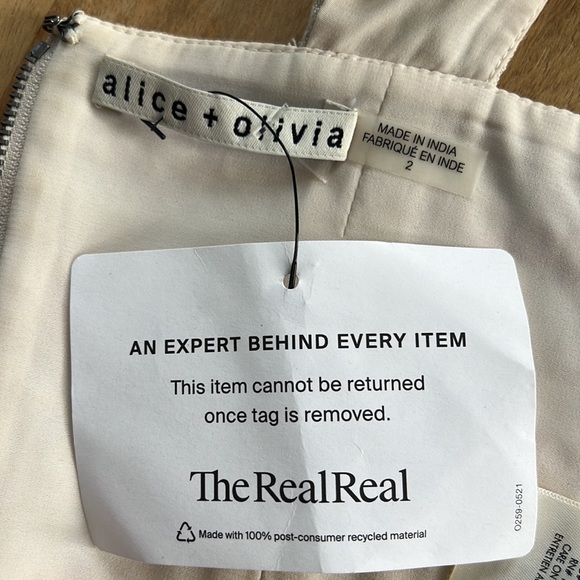 Alice + Olivia Esme Cropped Embroidered Top Size 2 - Picture 9 of 14